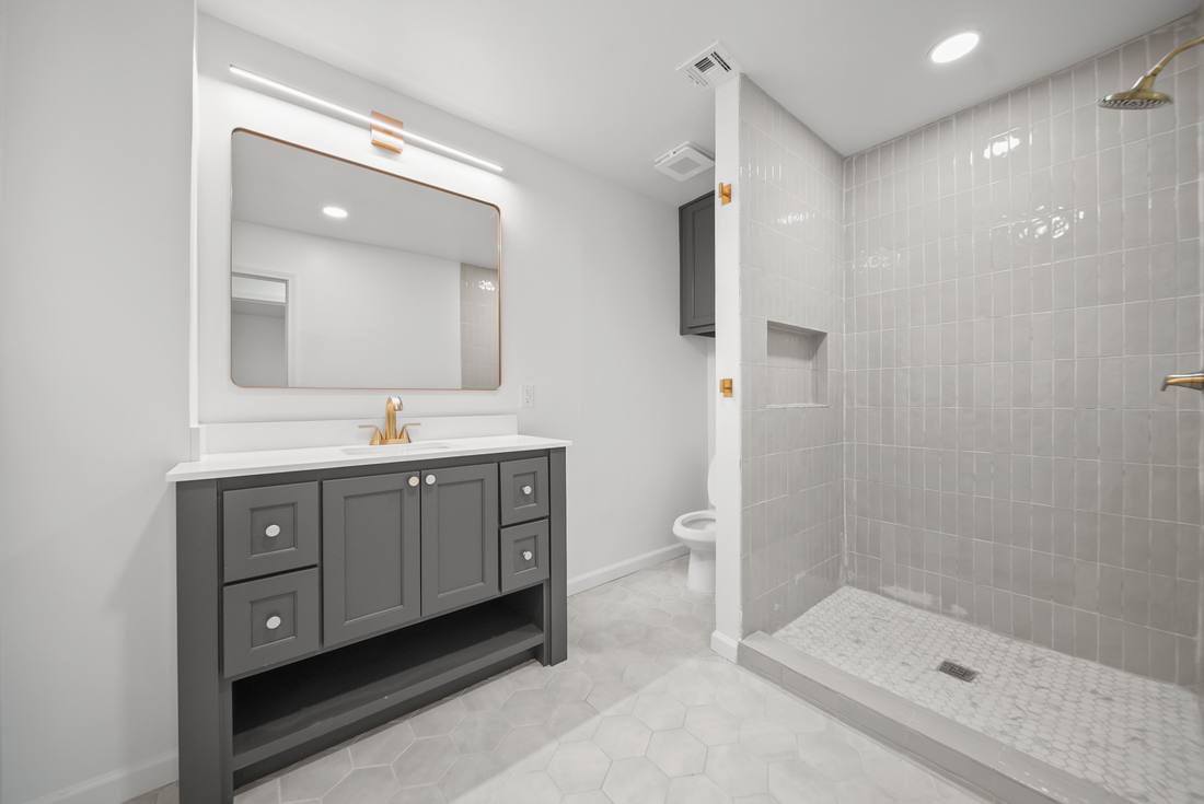 1034 W Boyd vanity