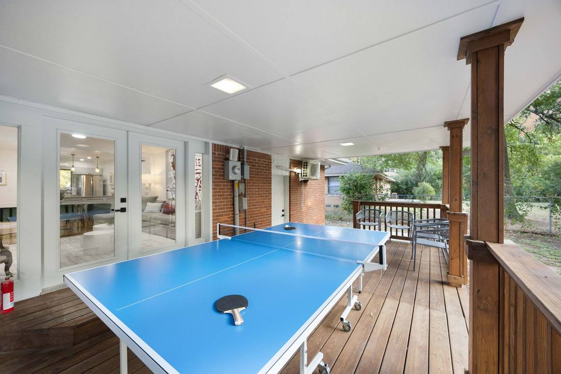 1619 Franklin pingpong